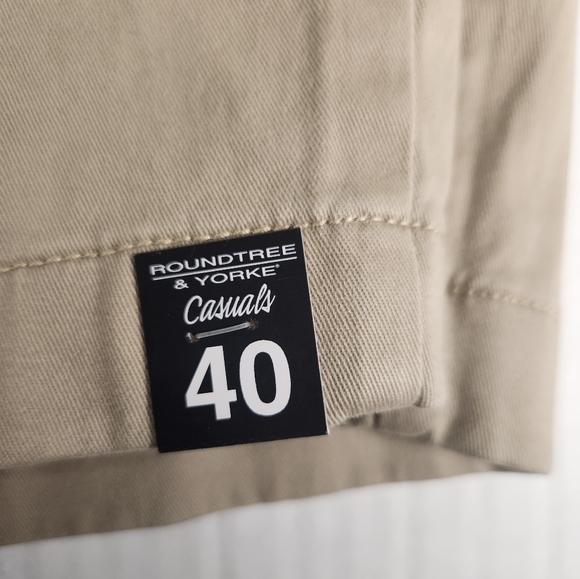 NWT Men's Roundtree & Yorke Casuals 7" Straight Fit Flat Front Shorts - Picture 4 of 6